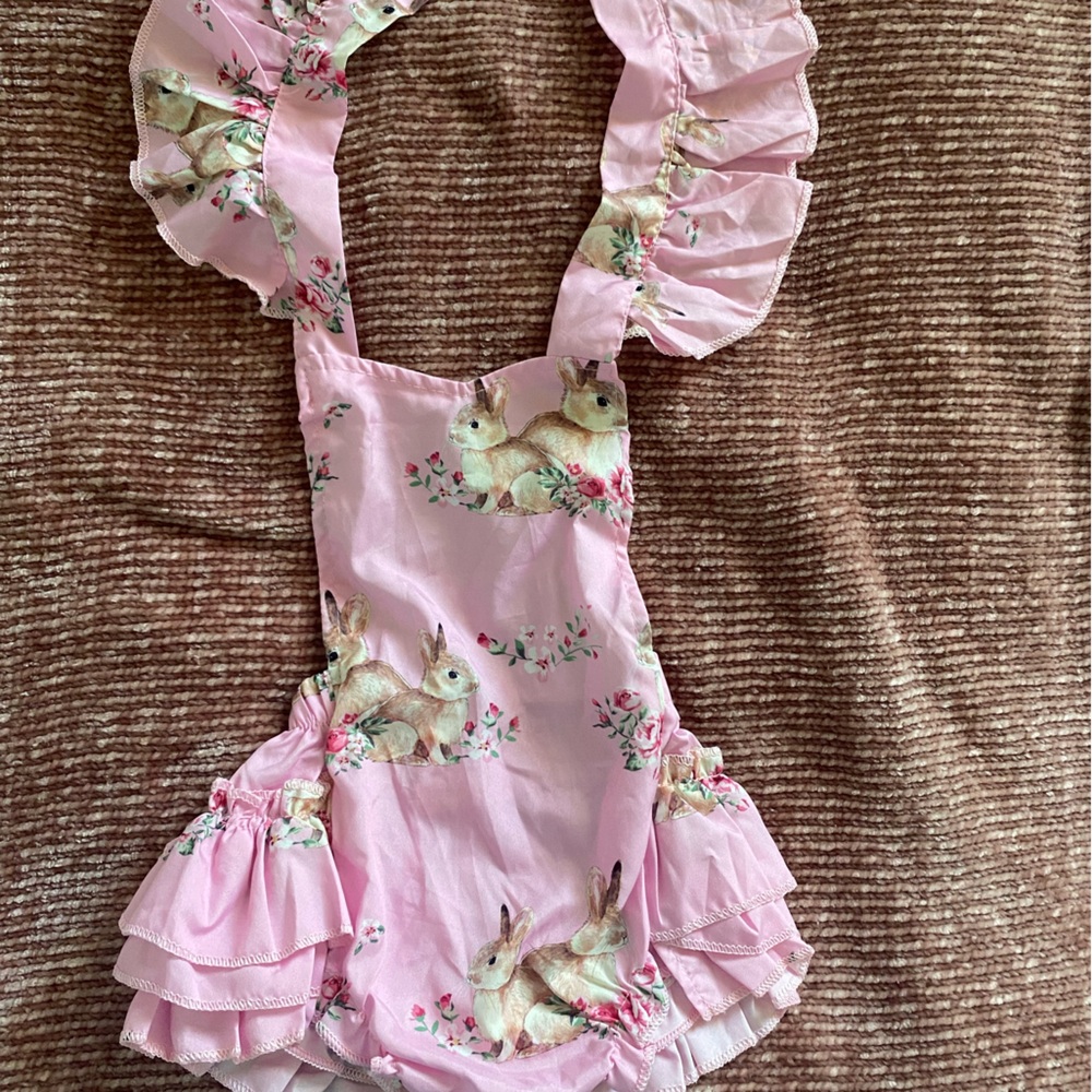 Romper - Picture 3 of 4